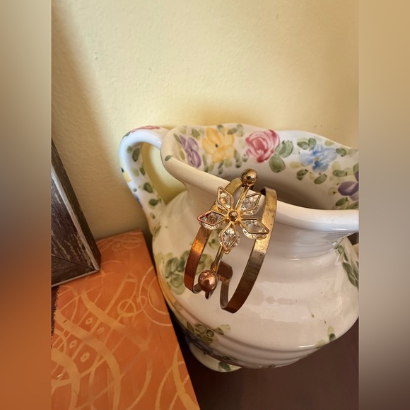 Floral Copper-Tone Cuff Bracelet - Picture 3 of 3